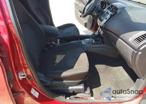 2015 Mitsubishi Outlander Sport Se z USA, uszkodzony, nr VIN 4A4AP4AU2FE060634